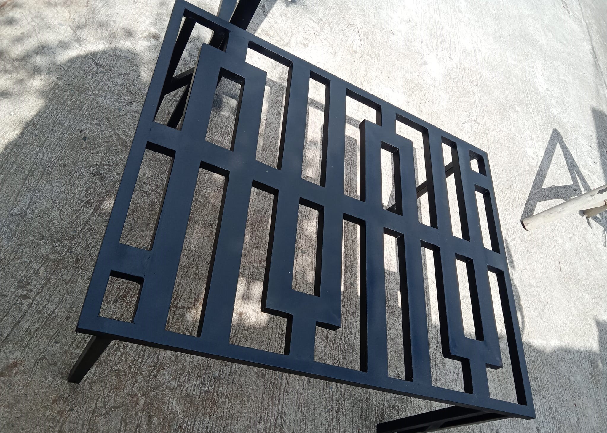 Elegant Center Table